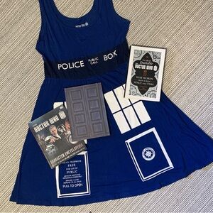 BBC Doctor Who dress bundle!!